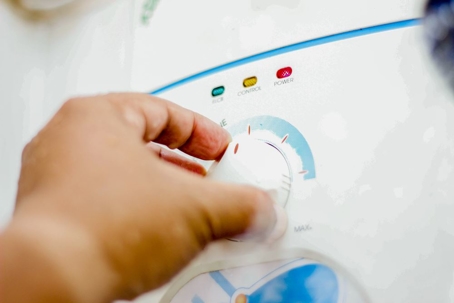 adjusting water heater