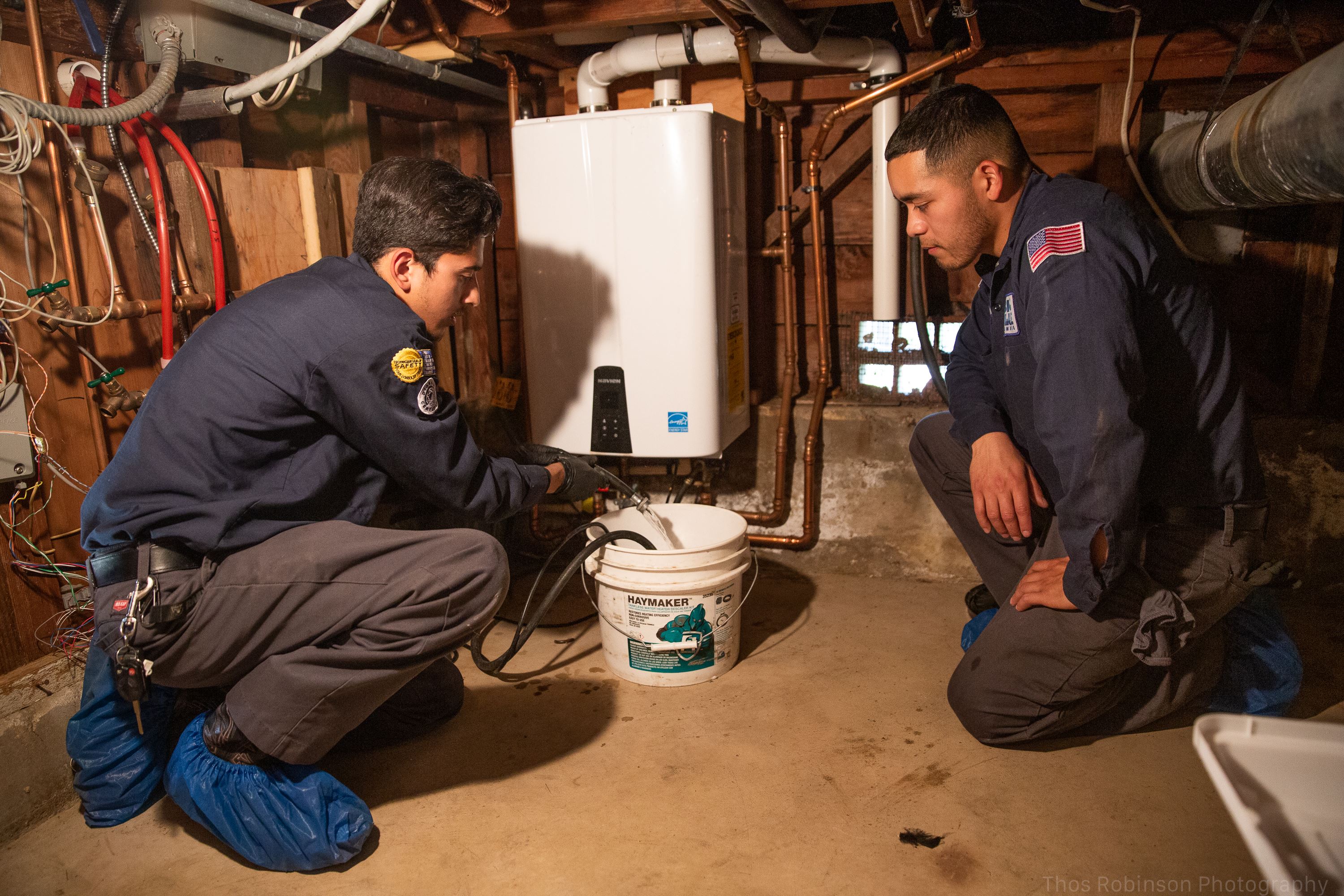 expert water heater repair from technicians in the Oakland area